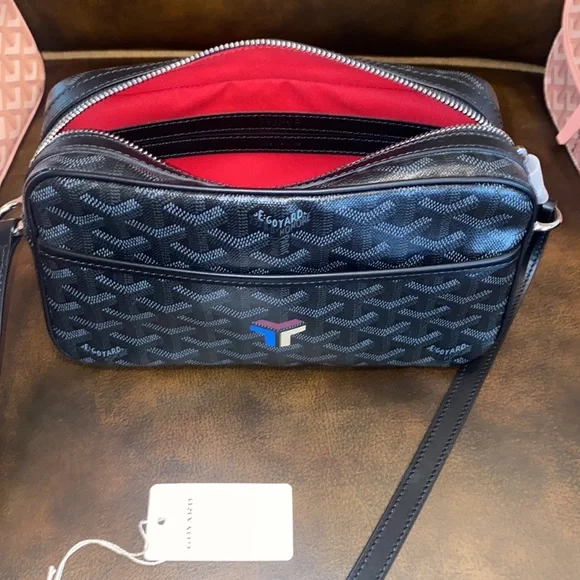RARE GOYARD CAP VERT JET BLACK LIMITED EDITION WITH RED INTERIOR - Picture 6 of 17